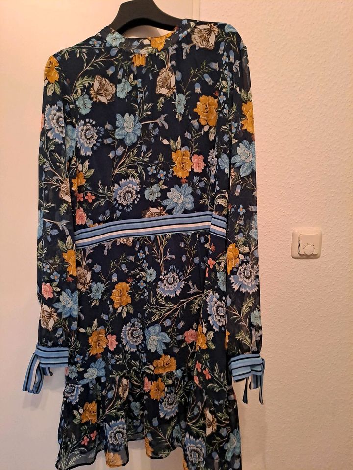 Orsay Kleid (Verkaufersnr 26) in Ibbenbüren