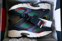 Tommy Sneaker Berlin - Reinickendorf Vorschau