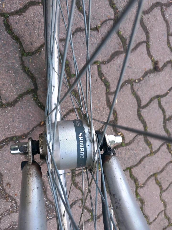 Damen Alufahrrad in Offenbach-Hundheim