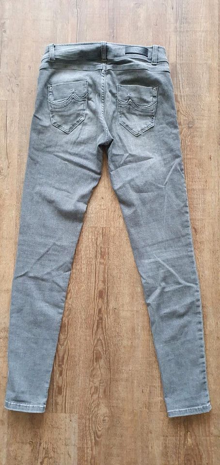LTB Jeans Mid Rise Super Slim  Gr. 26 in Duisburg