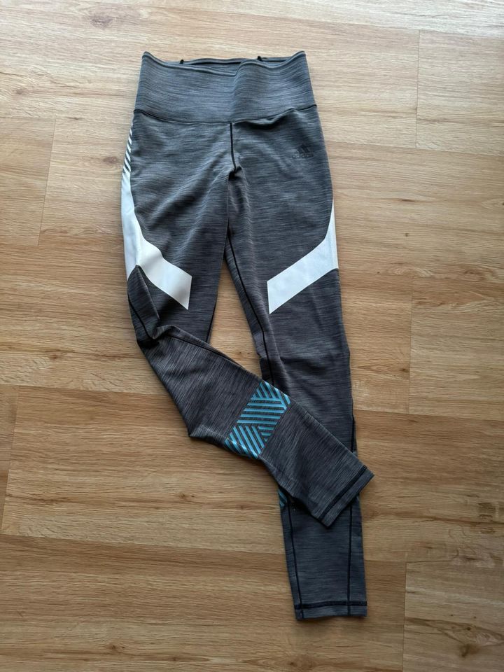 Adidas Hose leggings in Rödental
