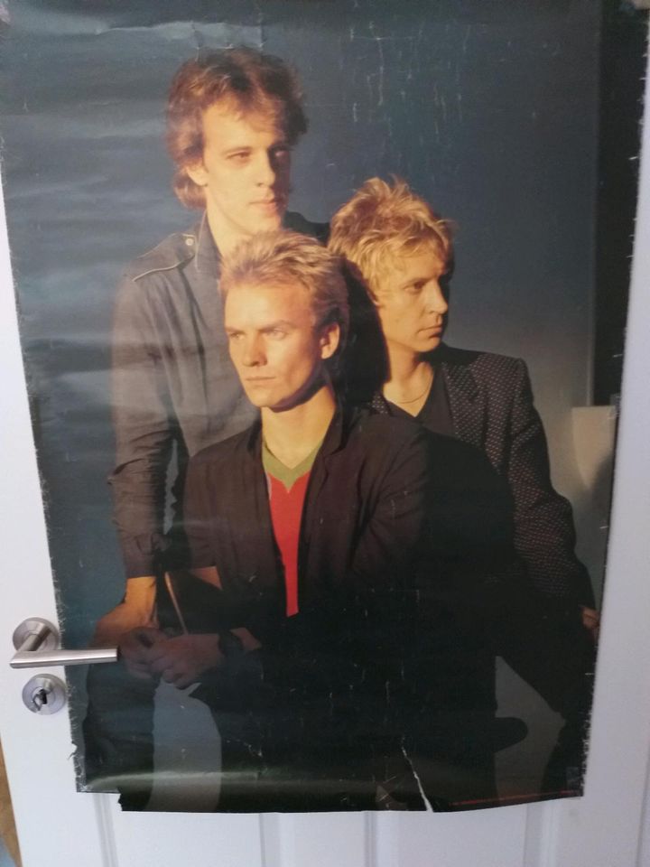 The Police Sting Fanpackage Poster, Buttons, Spiegel, Kalender in Eutin