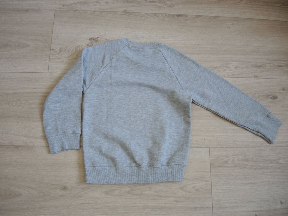 grauer Pulli Sweatshirt Gr. 122 von Zara Minni Mouse in Bobingen