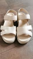 NEU Vitaform Leder Sandalen Klett creme beige sandfarben Gr. 36 Sachsen - Oelsnitz / Vogtland Vorschau
