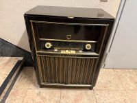 Vintage  Philips Jupiter 652  Musiktruhe / Musikbox / Radio mit Plattenspieler 70x88x41cm Düsseldorf - Golzheim Vorschau