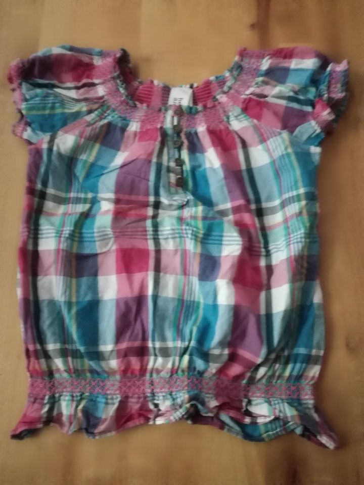 18 Shirt Bluse Jacardi Finkid Esprit h&m 140-146-152-158 in Berlin