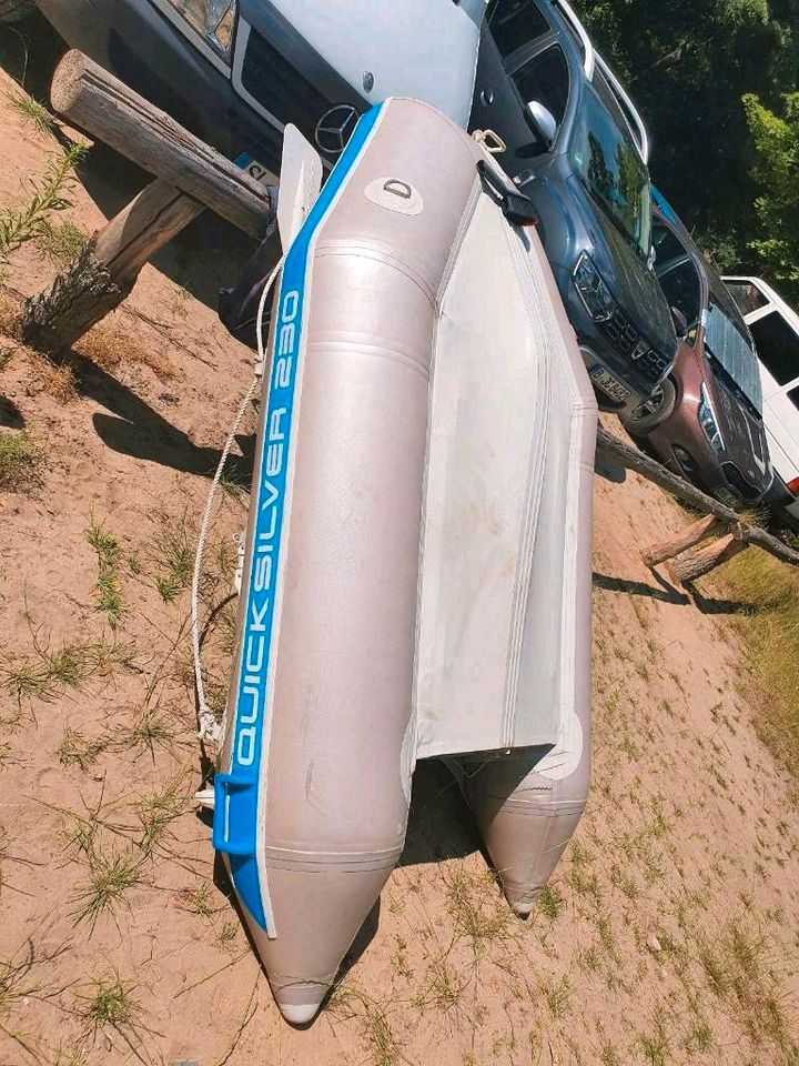 Schlauchboot Quicksilver 230 mit Slipwagen a.W. mit Motor in Oranienburg