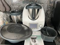 Vorwerk Thermomix TM5 mit zweiten Kochtopf und Zubehör + Cookidoo Bayern - Olching Vorschau