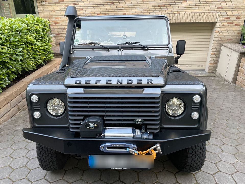 Land Rover Defender 110 SE, Crew Cab - Td4 in Hamburg