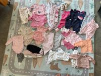 Babykleidung 50 bis 80 Mädchen Set oder Einzelteile Nordrhein-Westfalen - Marienheide Vorschau