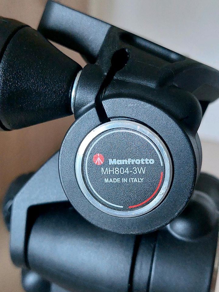 MANFROTTO MK290DUA3-3W Dreibein Stativ, Schwarz, Höhe offen bis 5 in Heidelberg