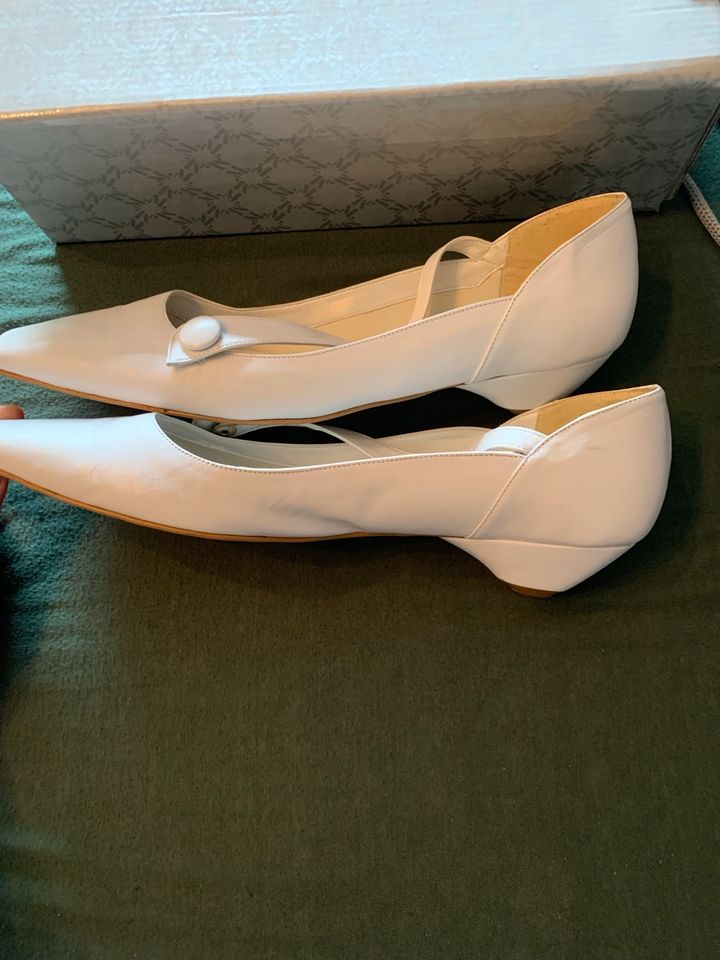 Brautschuhe Hochzeit weiß 41 in Brokstedt