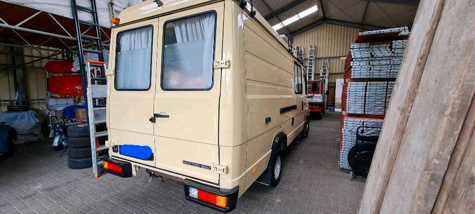 Mercedes Benz 508d T2 LN1 Vario Bus Van Camper Krankenwagen in Hückeswagen