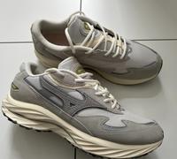 Mizuno Wave Rider Beta Größe: EU 44 Frankfurt am Main - Bockenheim Vorschau