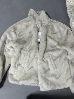 Nike Jacke Nagelneu Nordrhein-Westfalen - Bottrop Vorschau