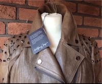 Joop Lederjacke mit Nieten* Gr. 38* NEU mit Etikett* NP-600€ Nordrhein-Westfalen - Brühl Vorschau