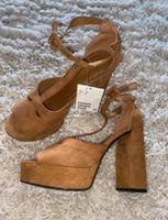 Neue H&M Absatzsandalen – Größe 37, hellbraun, mit Etikett Baden-Württemberg - Karlsruhe Vorschau