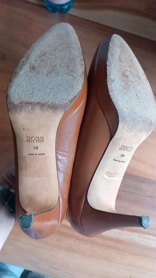 Hugo Boss Pumps/High heels gr. 38 in Seubersdorf