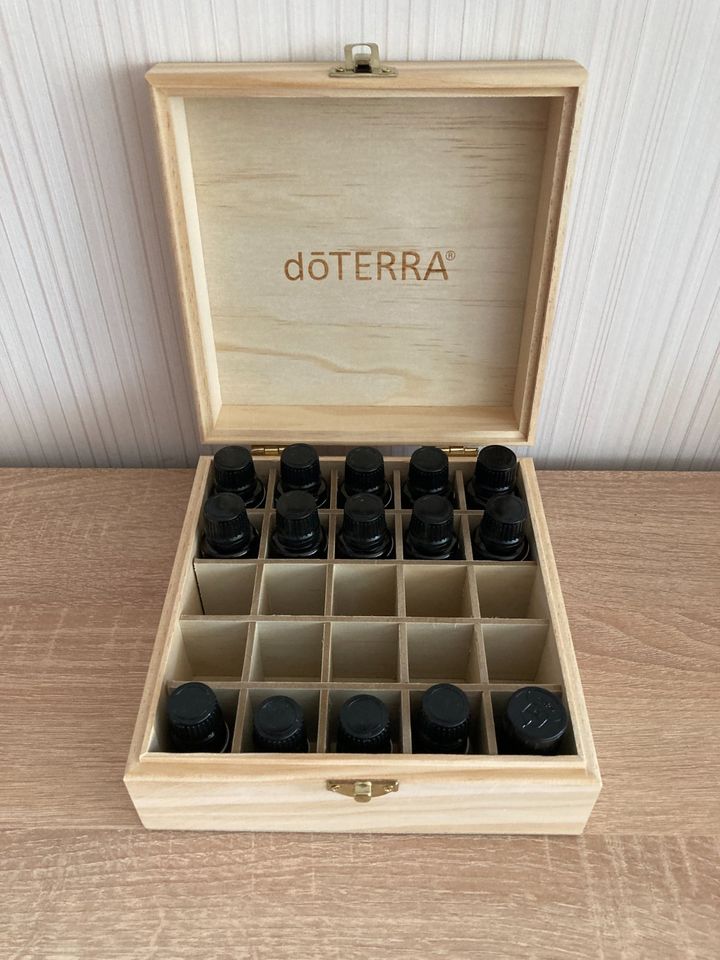 DoTERRA Holzbox, Aufbewahrungsbox für ätherische Öle. in Gummersbach