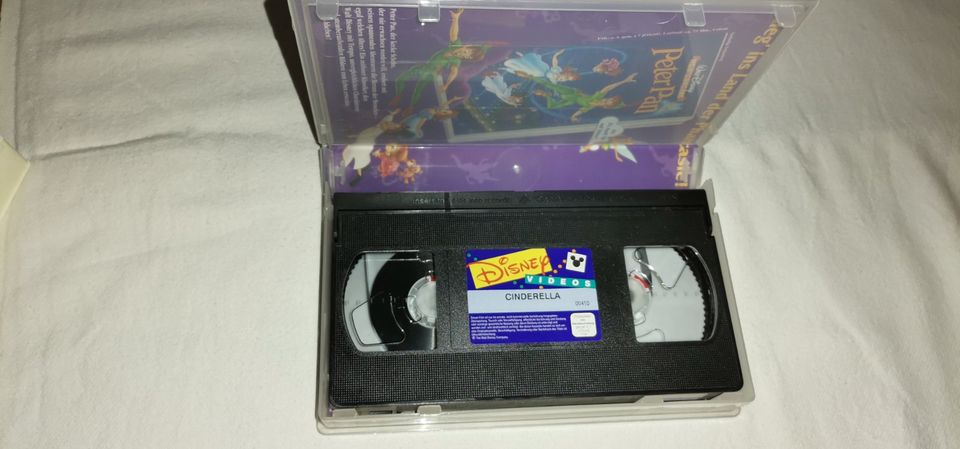 Walt Disney VHS Hologramm Schneewittchen POCAHONTAS Cinderella in Speyer