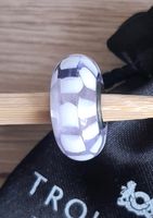 Trollbeads Charm flieder-weiß Glas Baden-Württemberg - Blaustein Vorschau