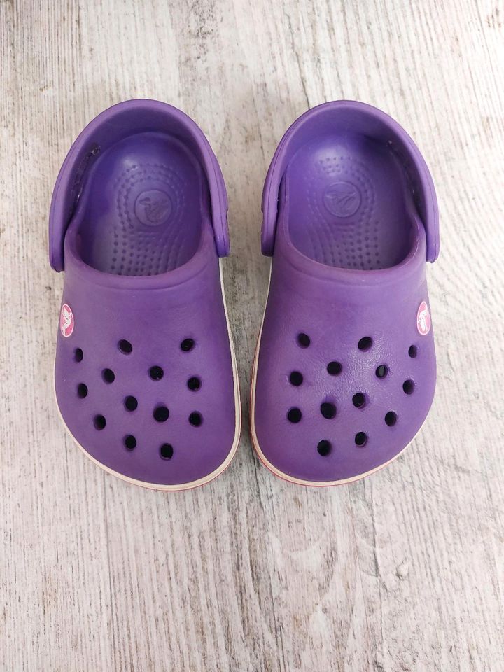 Crocs für kleine Füße in Mellrichstadt