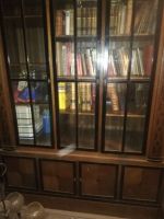 antiker Bücherschrank mit Glasfenster Baden-Württemberg - Hechingen Vorschau
