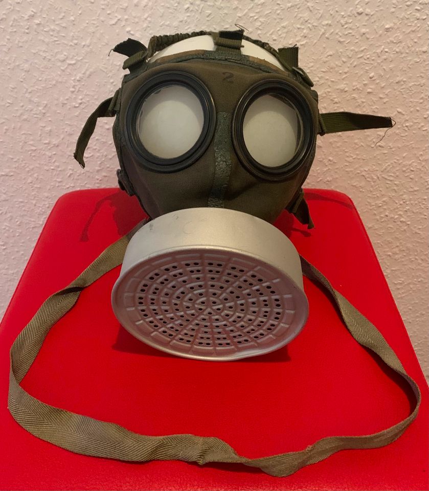 Militaria Gasmaske AUER 2. WK RL1 38/4 ....5 125 in Brandenburg - Drebkau |  eBay Kleinanzeigen ist jetzt Kleinanzeigen