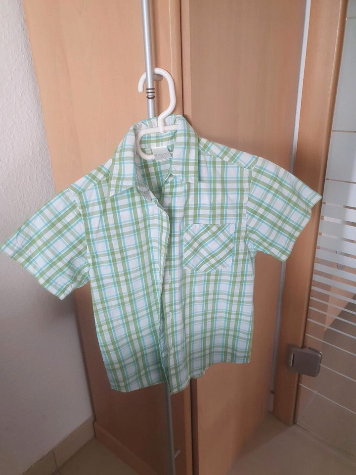 grün-weiß kariertes Sommerhemd Hemd kurzärmlig 110/122 Jungen in Essen