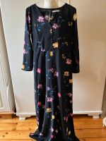 Blumiger Jumpsuit von Mango in Größe M Nordrhein-Westfalen - Bad Salzuflen Vorschau