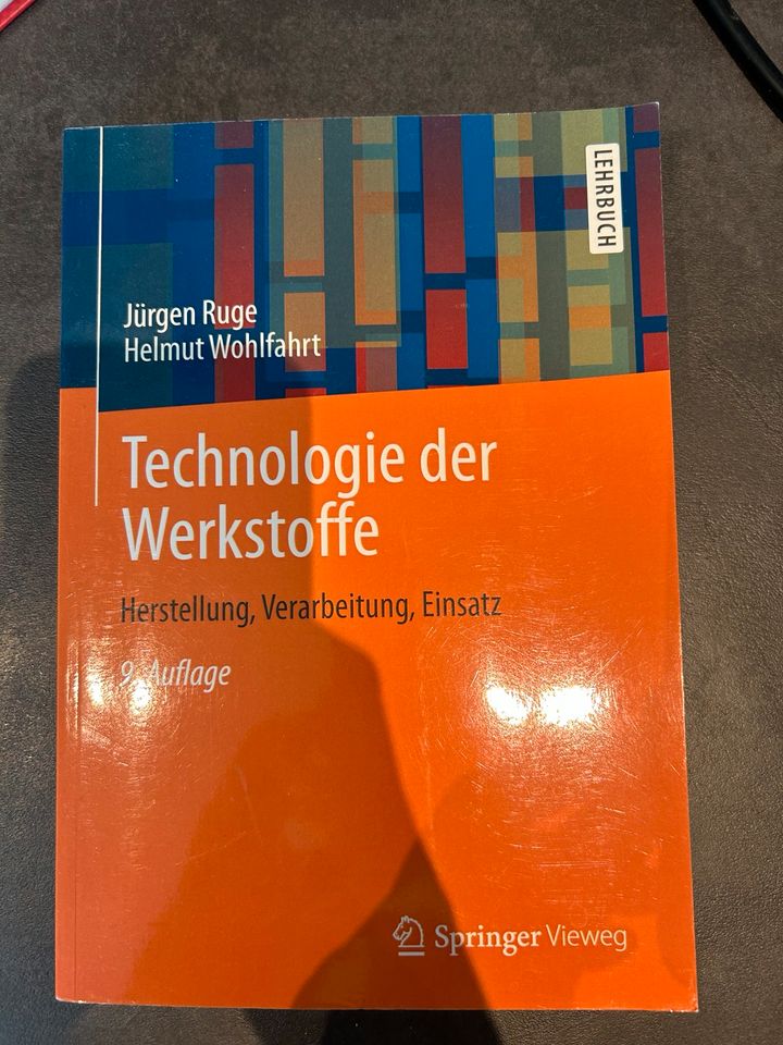 Technologie der Werkstoffe in Wolfsburg