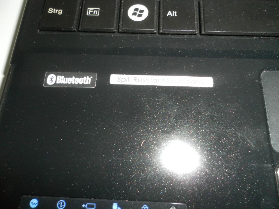 Notebook Fujitsu Livebook AH530 Windows 10 zu verkaufen in Gelnhausen