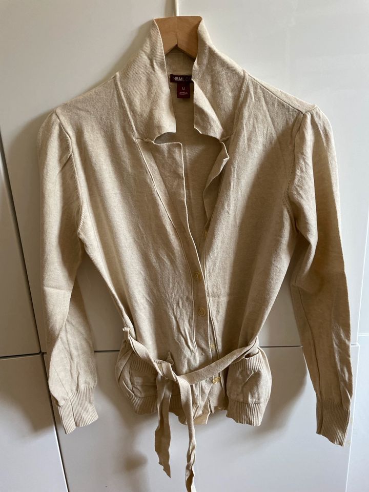 Strickjacke Gr S H&M beige in Schwabhausen