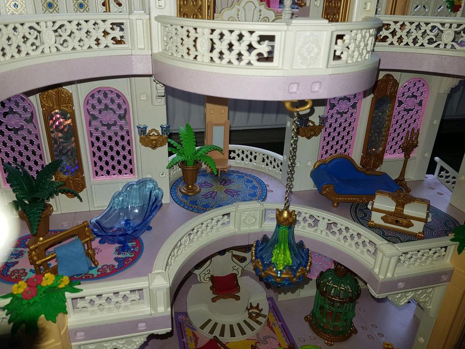 Playmobil Traumschloss 3019 mit viel Zubehör in Dortmund