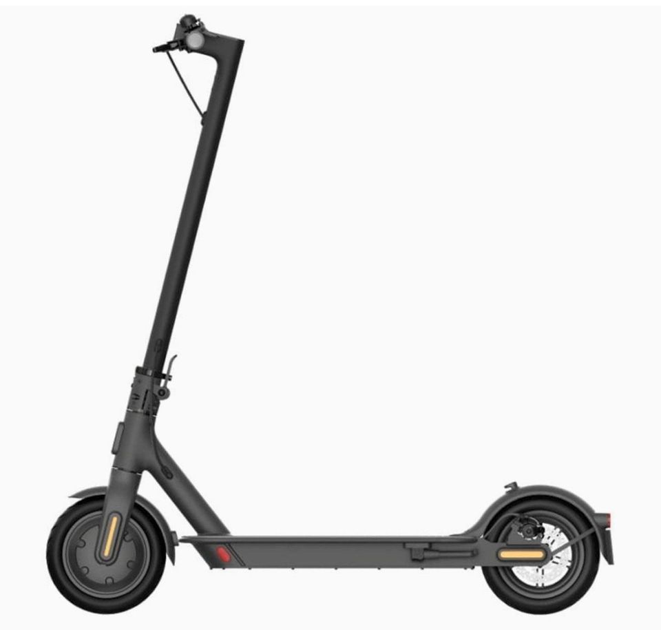 Xiaomi MI Electric Scooter 1S in Altenstadt an der Waldnaab