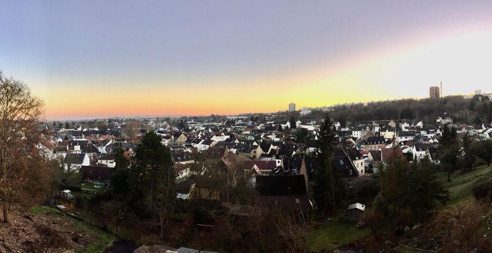 1 ZKB mit Balkon und traumhafter Aussicht in Dotzheim in Wiesbaden