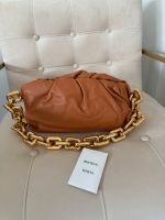 Bottega Veneta Chain Pouch Neuwertig Baden-Württemberg - Forst Vorschau