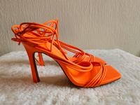 *NEU* Sandale high heels Sandalette Schnürung orange Gr. 40 Niedersachsen - Wedemark Vorschau