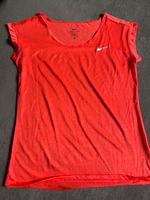 Nike dri fit Sport Shirt Bayern - Scheßlitz Vorschau