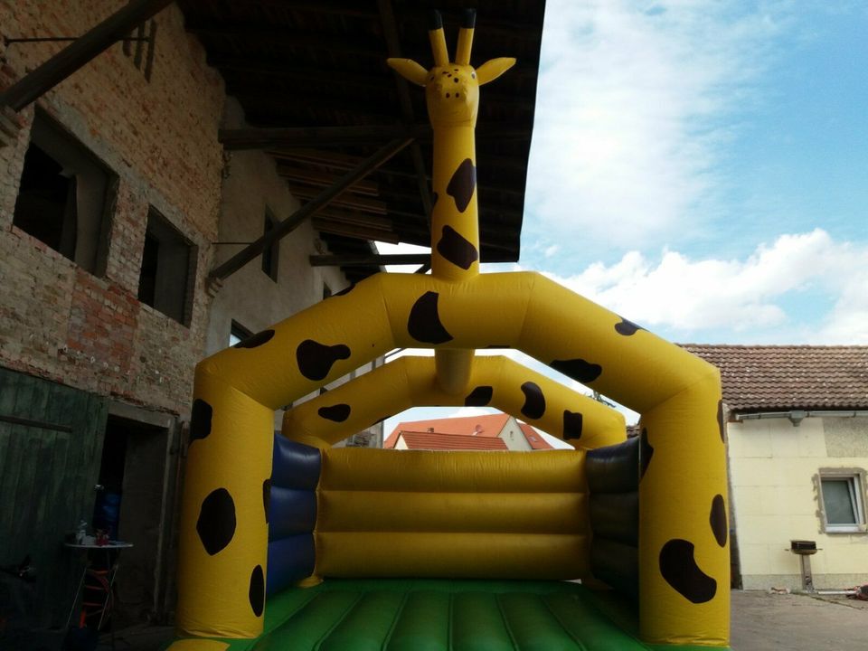 GIRAFFE PROFI HÜPFBURG 4X5M   MIETE RENT LEIHEN ab79€ in Bördeland