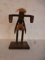 Holzfigur afrikanisch 20 cm hoch massiv Holz Figur Nordrhein-Westfalen - Erkelenz Vorschau