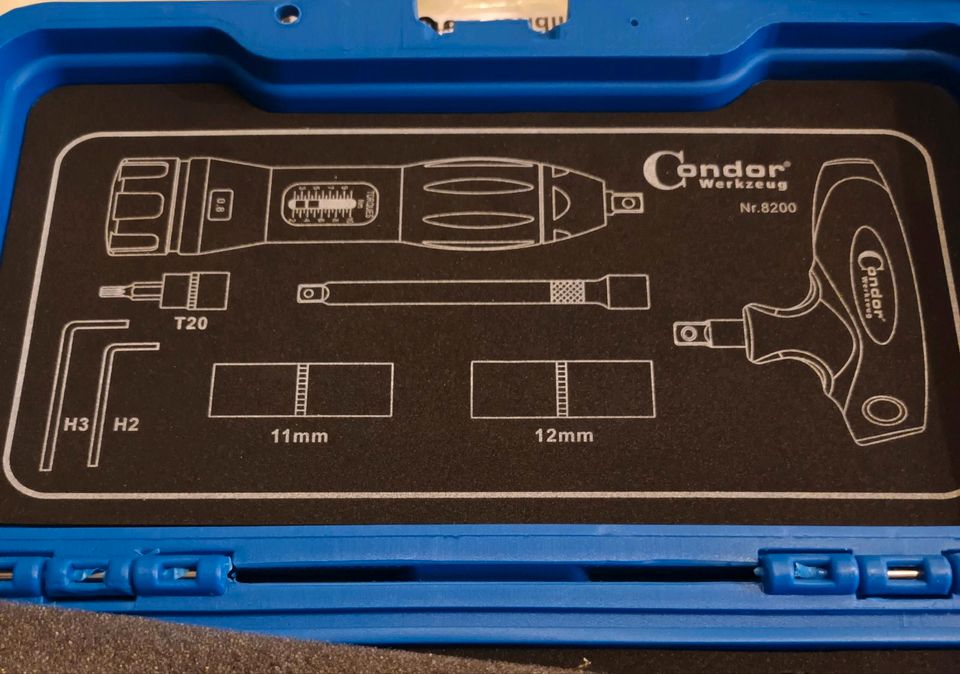 CONDOR  WERKZEUG 8200 für Reifendruck in Viersen