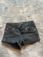 Low waist Jeansshorts Hessen - Weiterstadt Vorschau