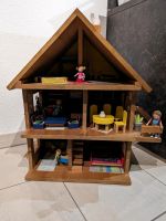 Möbliertes Holz Puppenhaus mit Haba Little Friends Figuren, Licht Nordrhein-Westfalen - Kamp-Lintfort Vorschau