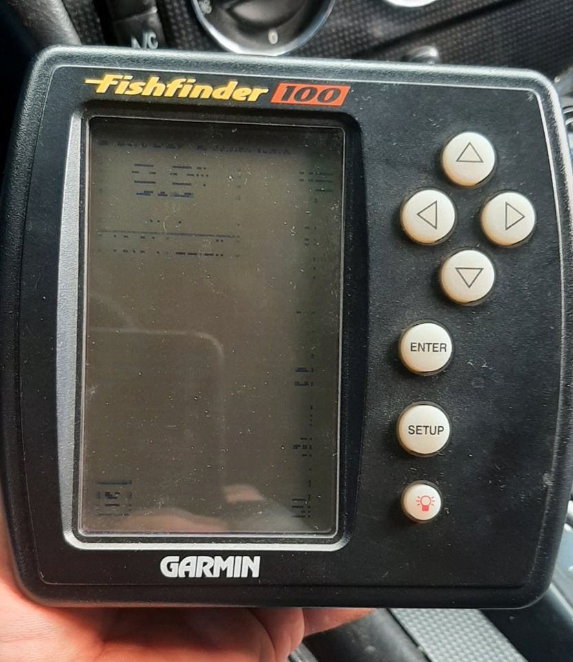 GARMIN Fishfinder 100 günstig abzugeben! in Erkrath