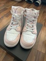 Air Jordan 1 mid pin Niedersachsen - Seggebruch Vorschau