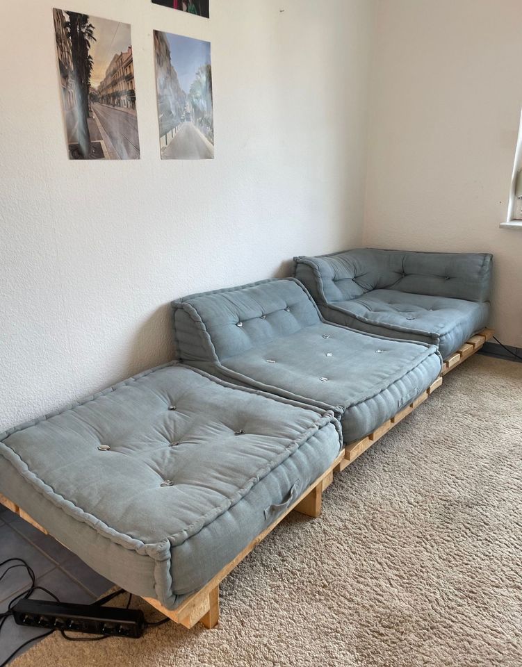 Zerteilbare Couch, Sitzecke in Bonn
