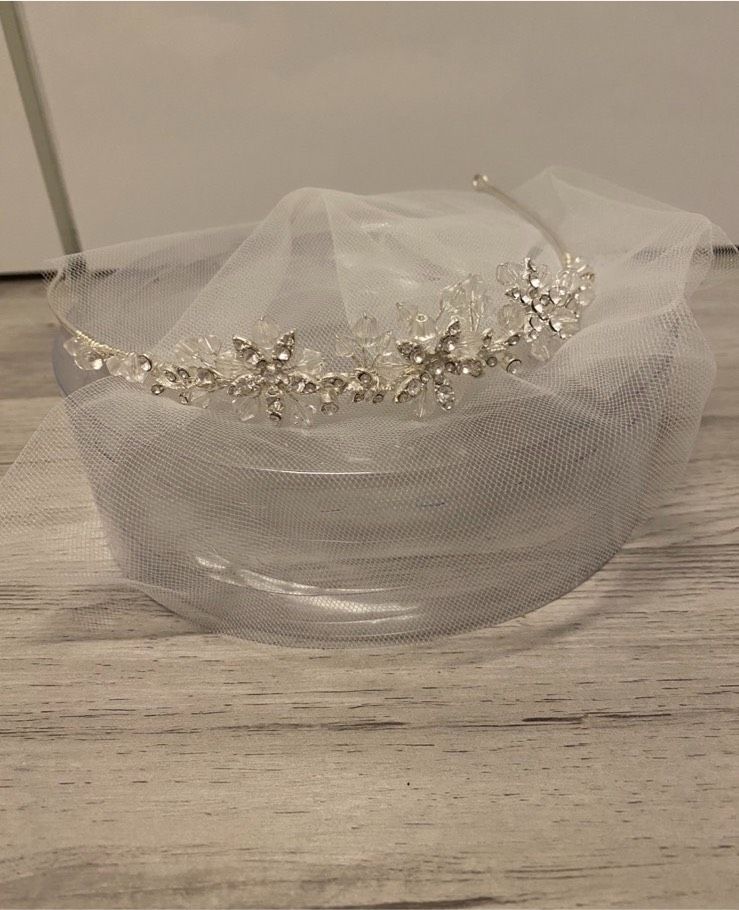 Diadem  Silber mit Perlen in Neumünster