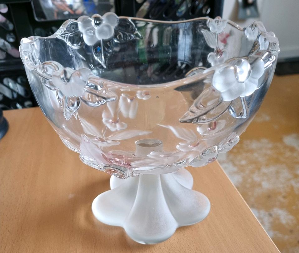 Verschiedene Glasschalen, Vase, Deko in Röhrnbach