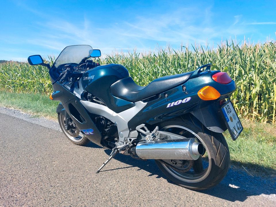 Kawasaki zzr1100 tolles Powerbike in Großostheim